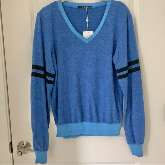 Wildfox Varsity Baggy Beach V Neck Sweatshirt Blue - Picture 2 of 9